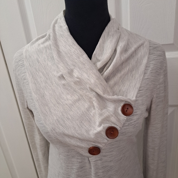 Yisdia Women's Cowl Neck Light Weight Pullover Size M - Picture 7 of 11